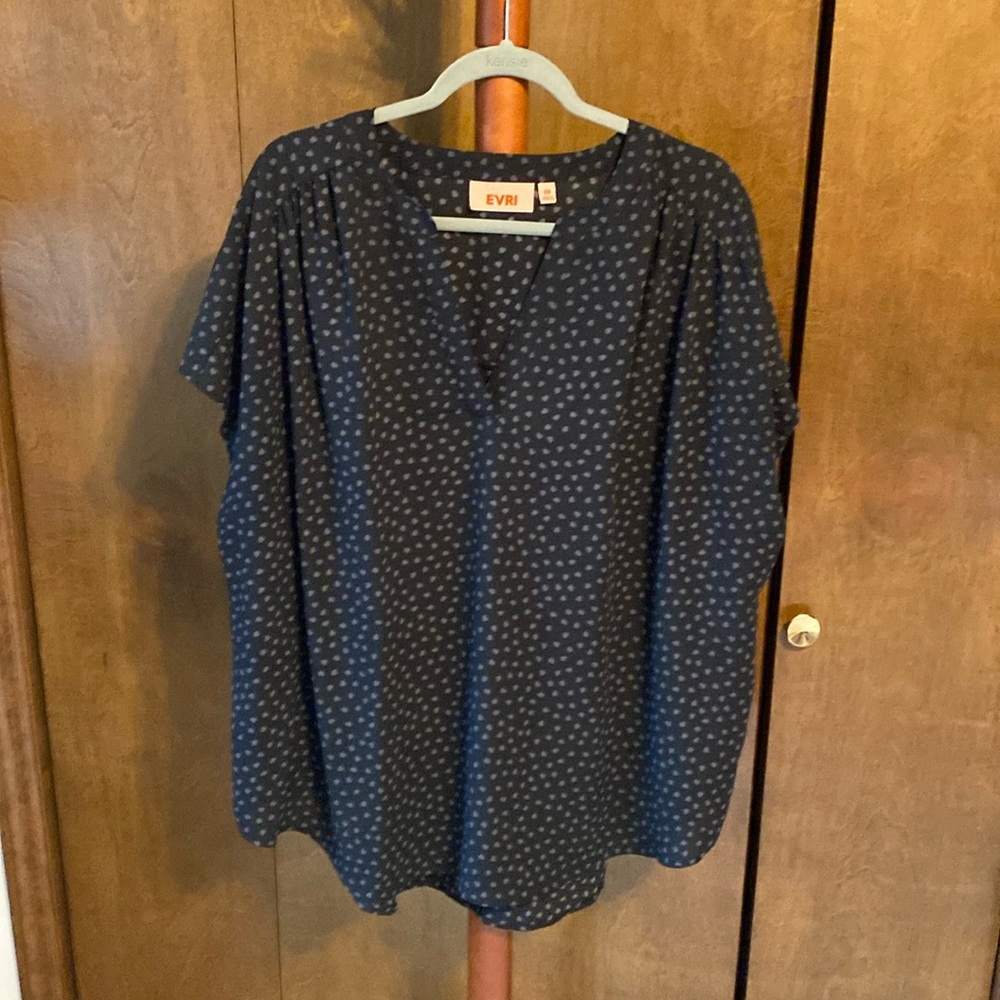 Short sleeve blouse